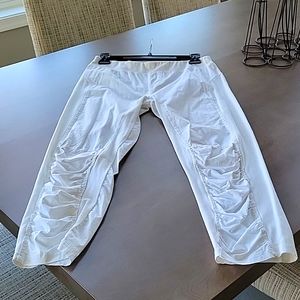 XCVI Wearables White Stretchy lightweight Cropped leggings